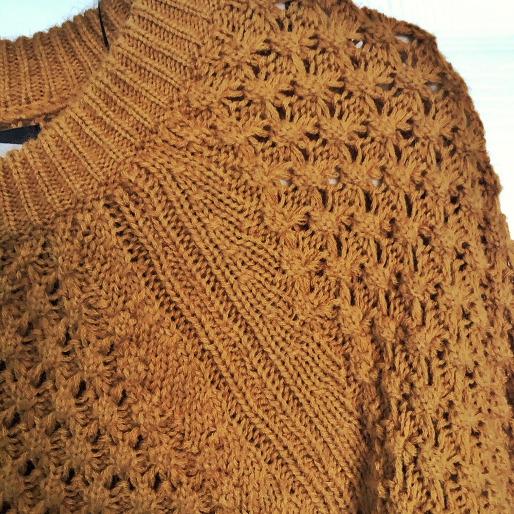 HM knit Mustard oversized sweater